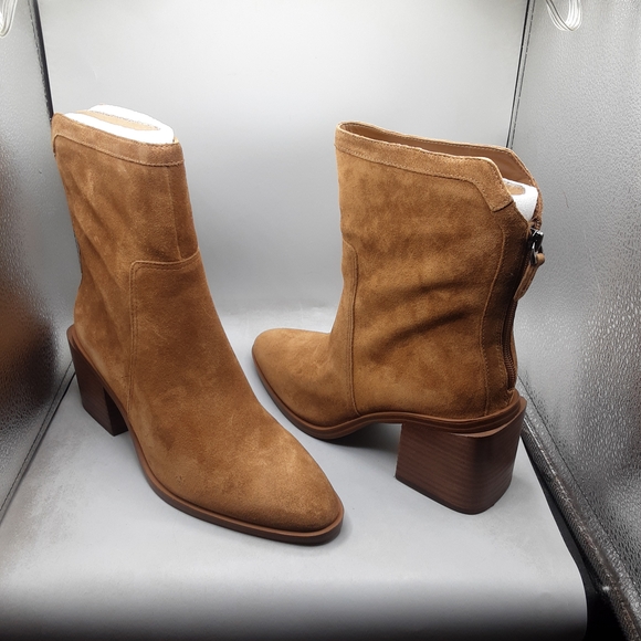 Vince Camuto Womens Tan Suede Ankle Boots 8.5M - Picture 1 of 11